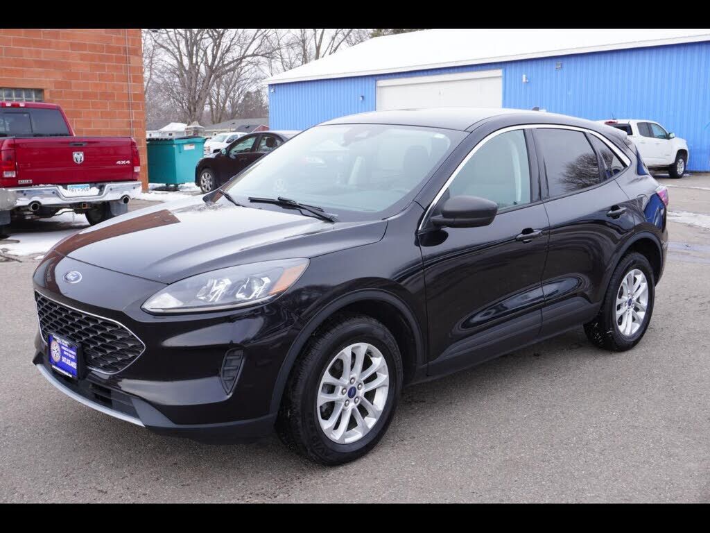 2022 FORD Escape