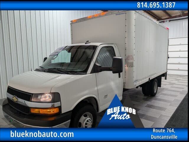 2022 CHEVROLET Express