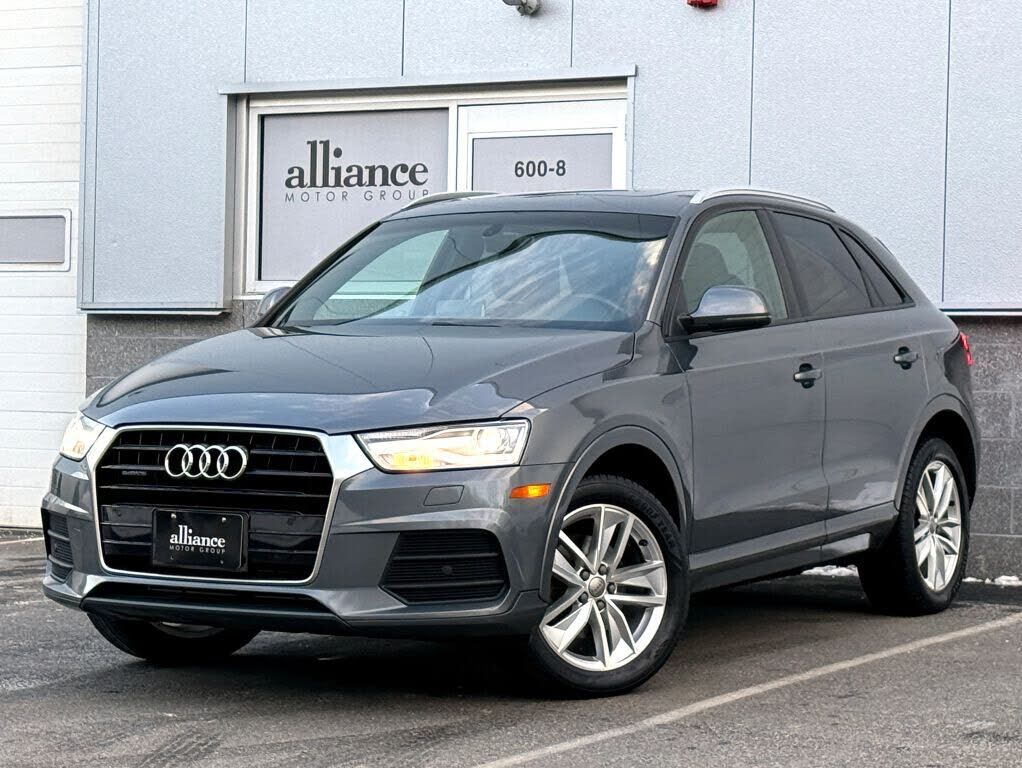 2017 AUDI Q3