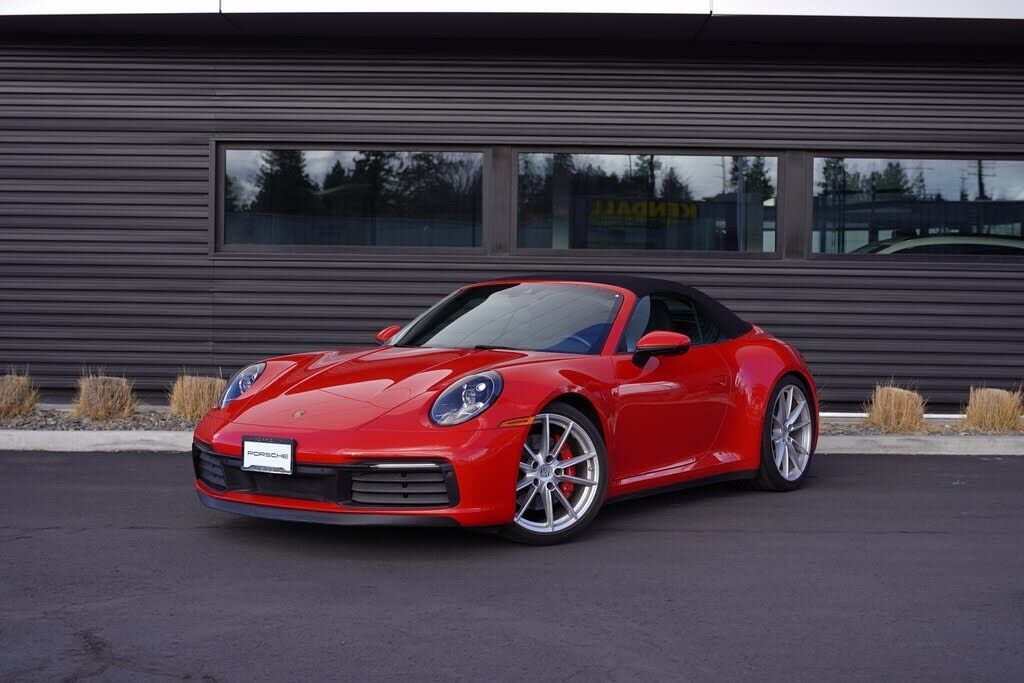 2022 PORSCHE 911