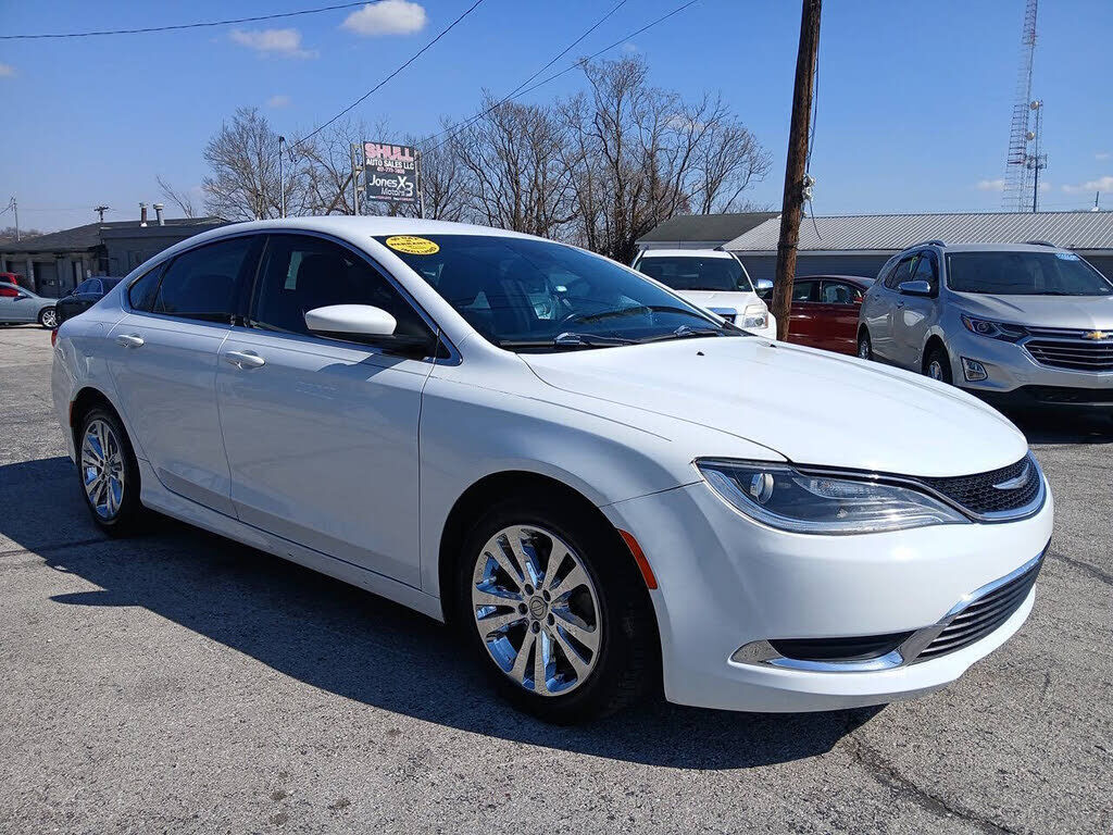 2015 CHRYSLER 200