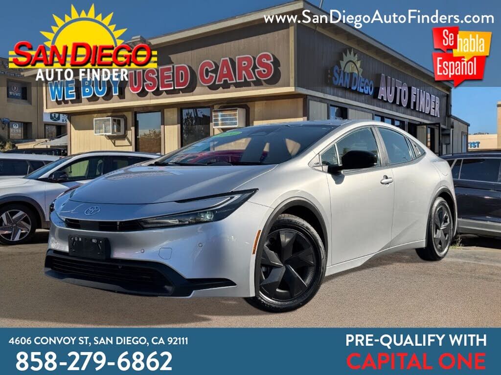 2024 Toyota PRIUS