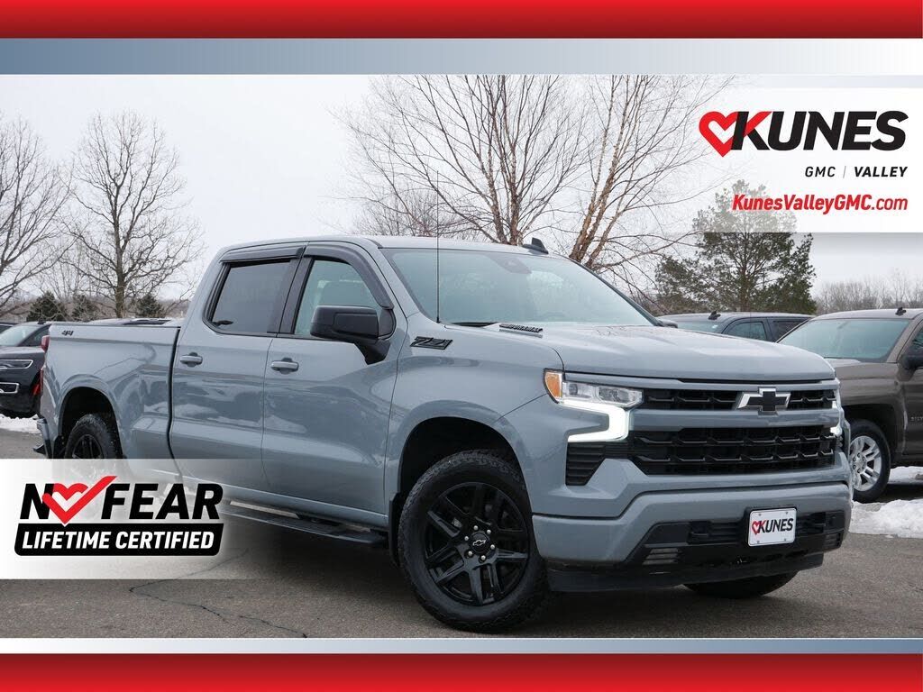 2024 CHEVROLET Silverado