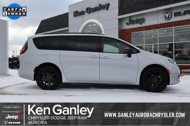 2024 CHRYSLER Pacifica