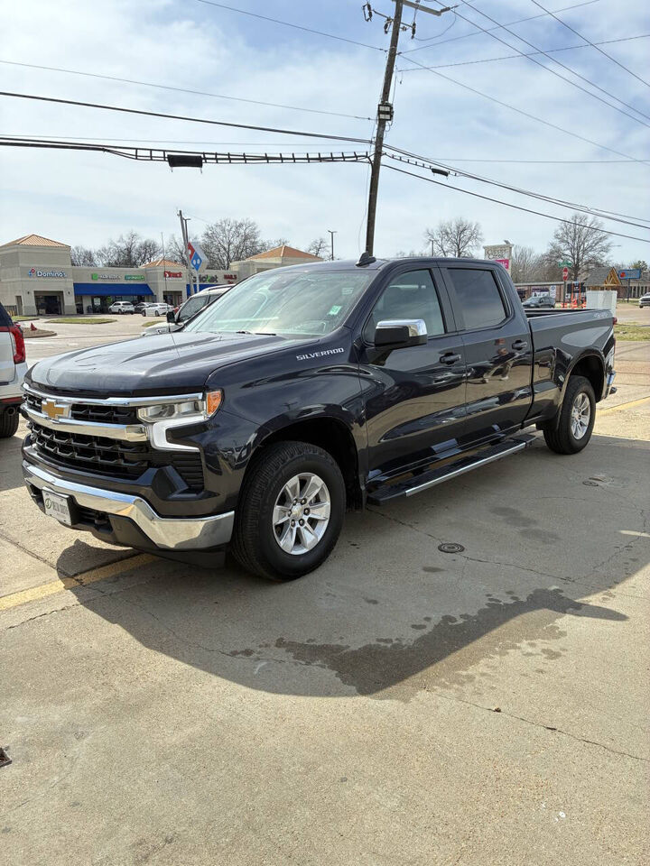 2023 CHEVROLET Silverado