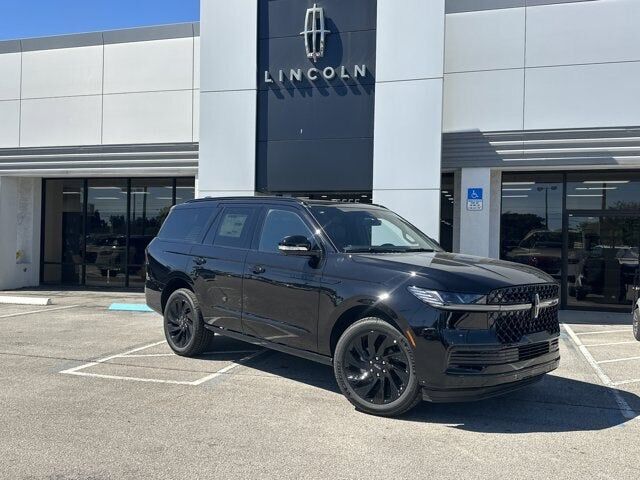 2026 LINCOLN Navigator