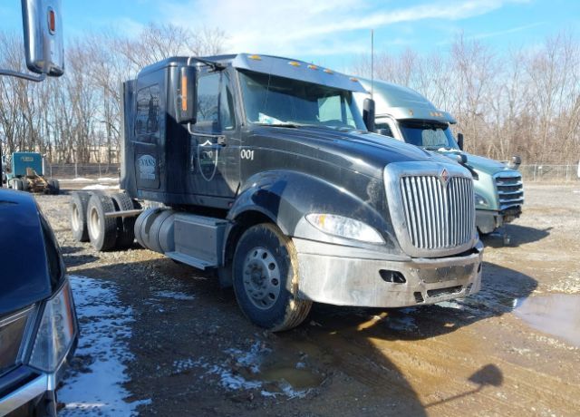 2015 INTERNATIONAL LF687