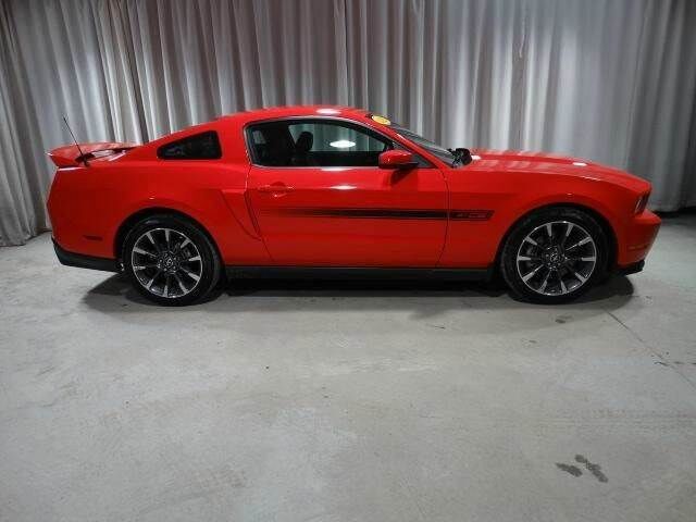 2011 FORD Mustang