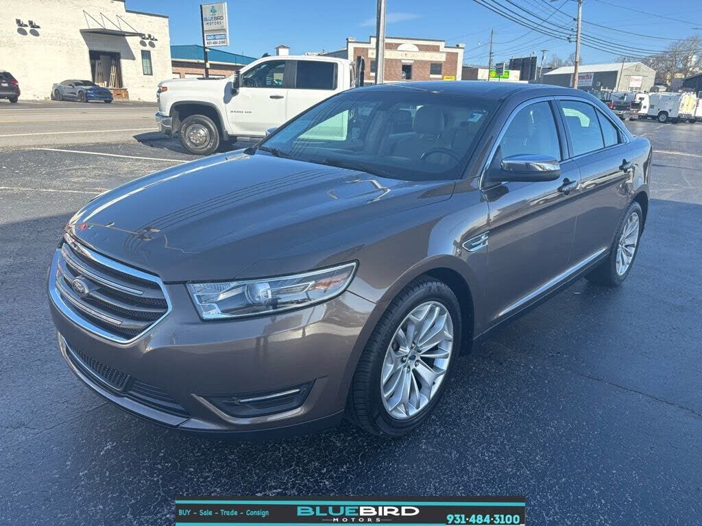 2015 FORD Taurus
