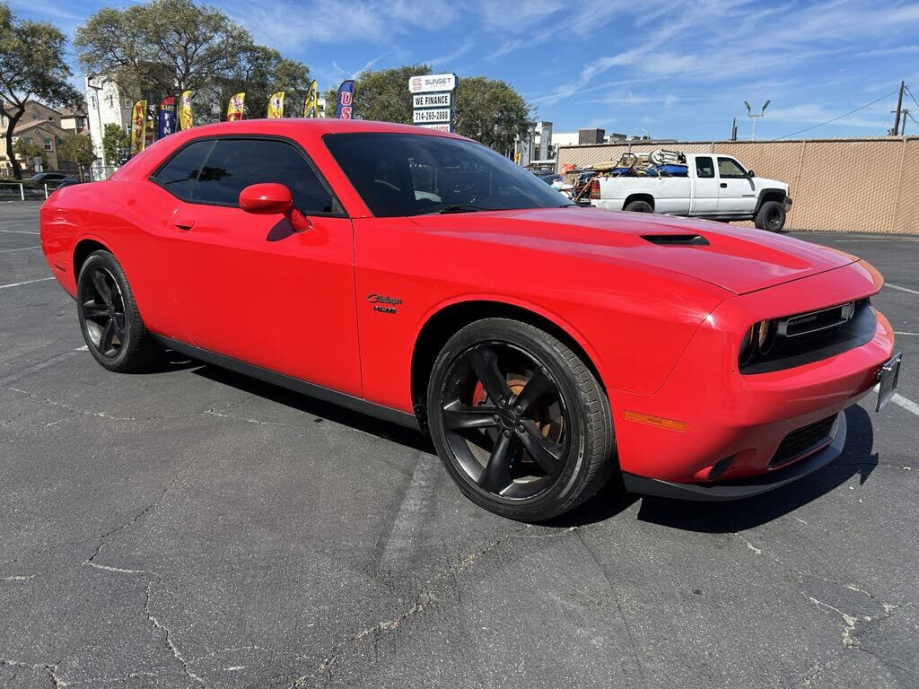 2016 DODGE Challenger
