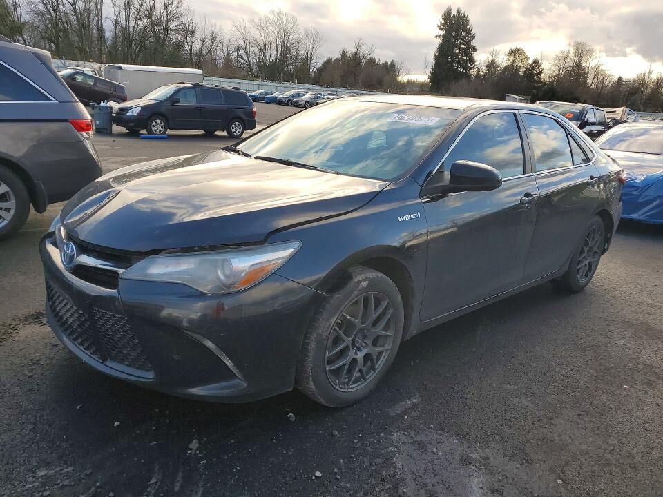 2017 TOYOTA Camry