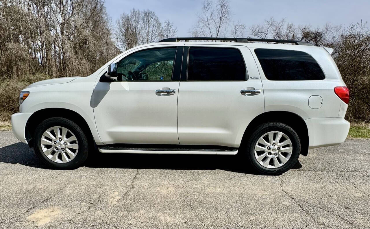 Toyota Sequoia