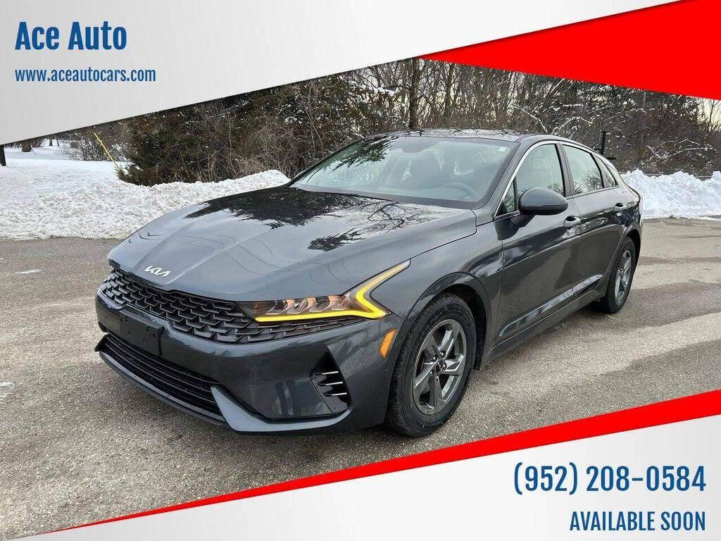 2022 KIA K5