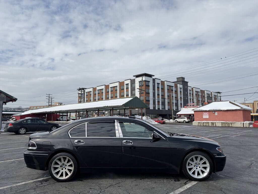 2003 BMW 745Li