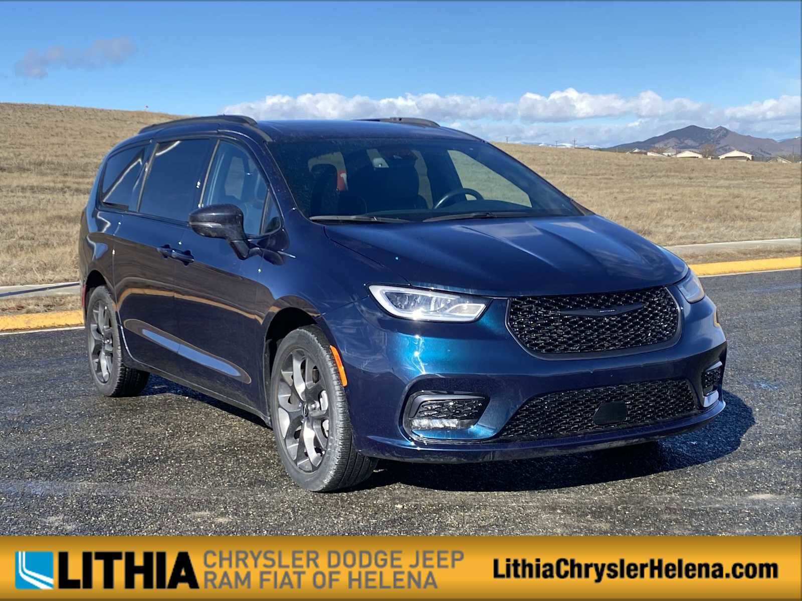 2022 CHRYSLER Pacifica