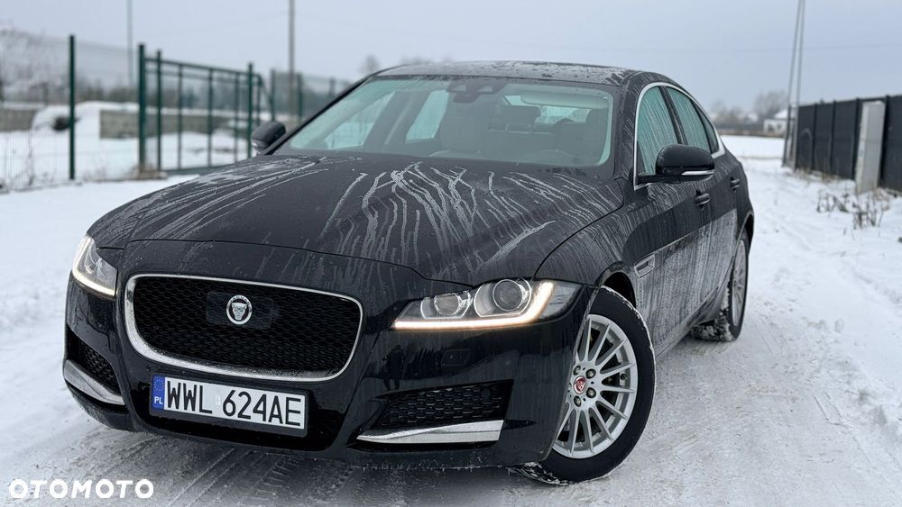 Jaguar XF