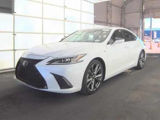 2020 LEXUS ES