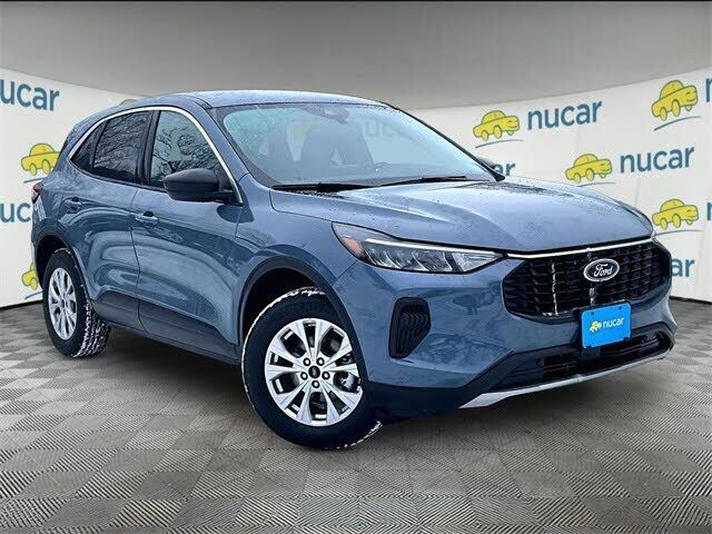 2024 FORD Escape