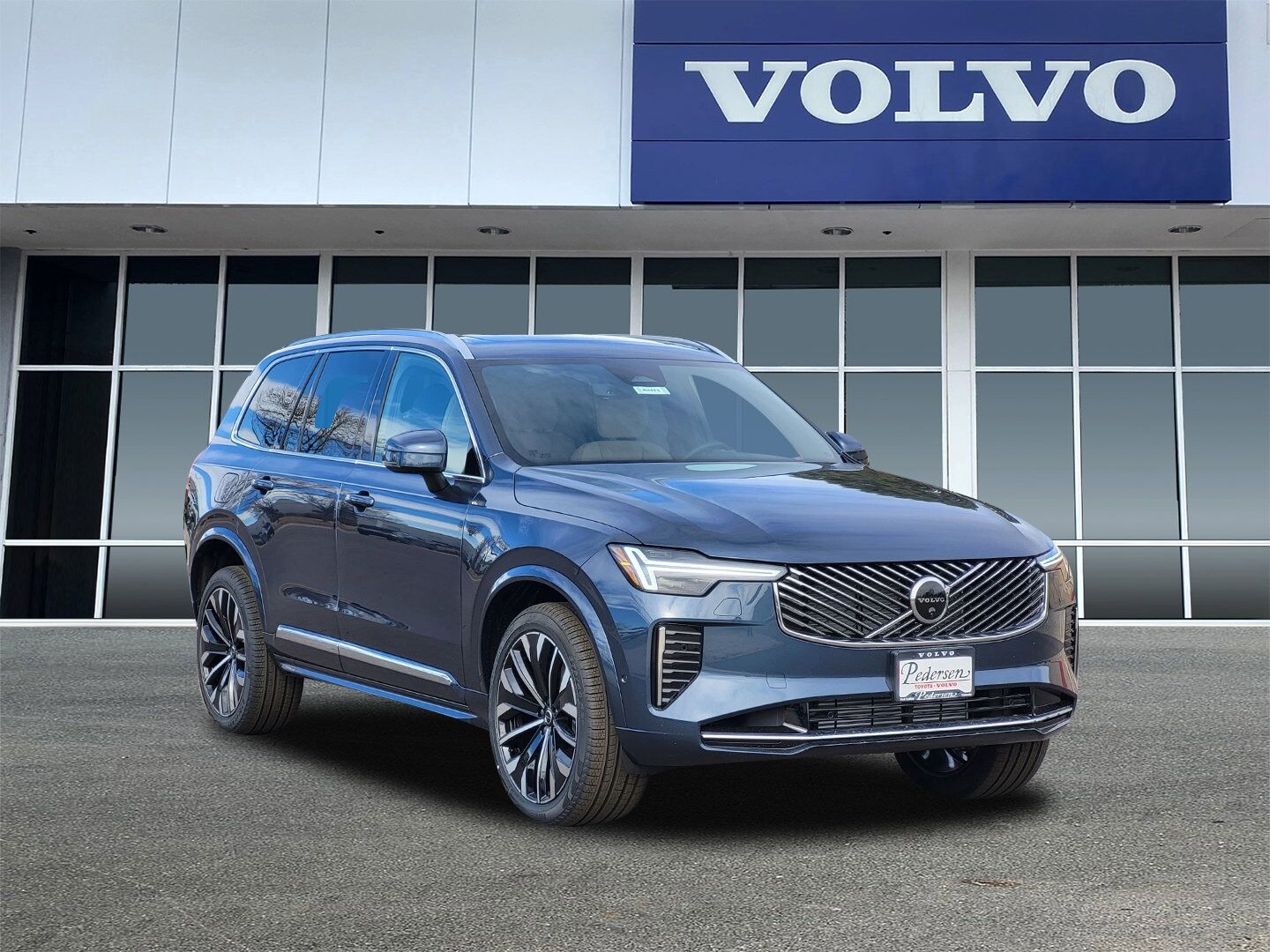 2026 VOLVO XC90