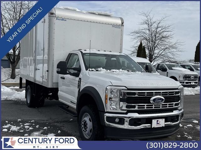 2025 FORD F-600