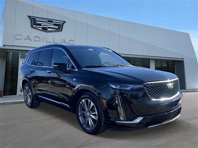 2025 CADILLAC XT6