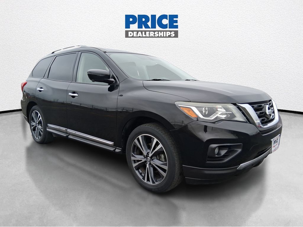 2020 NISSAN Pathfinder
