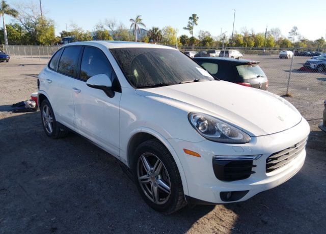 2017 PORSCHE Cayenne