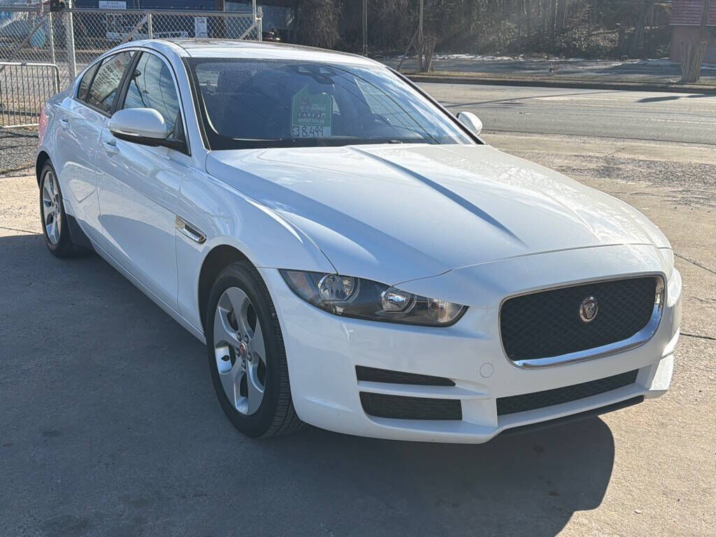 2017 JAGUAR XE