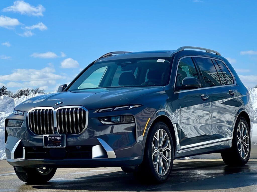 2024 BMW X7