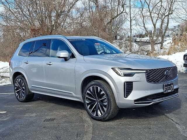 2025 VOLVO XC90