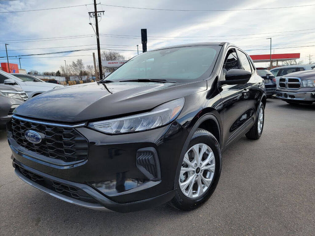 2024 FORD Escape