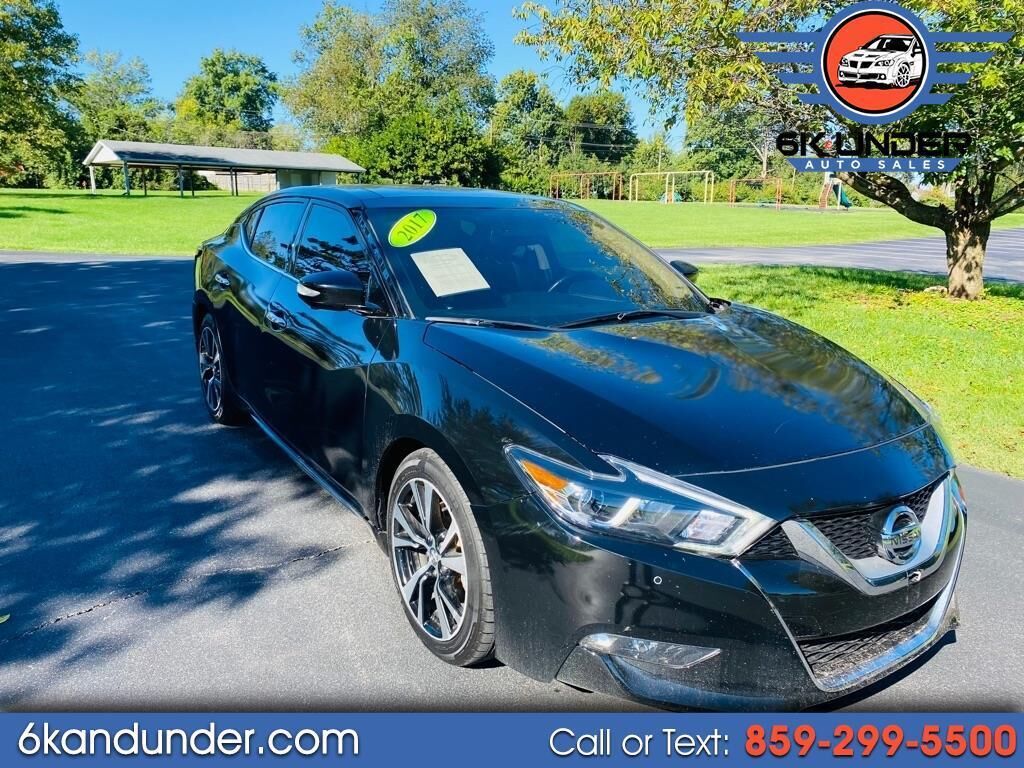 2017 NISSAN Maxima