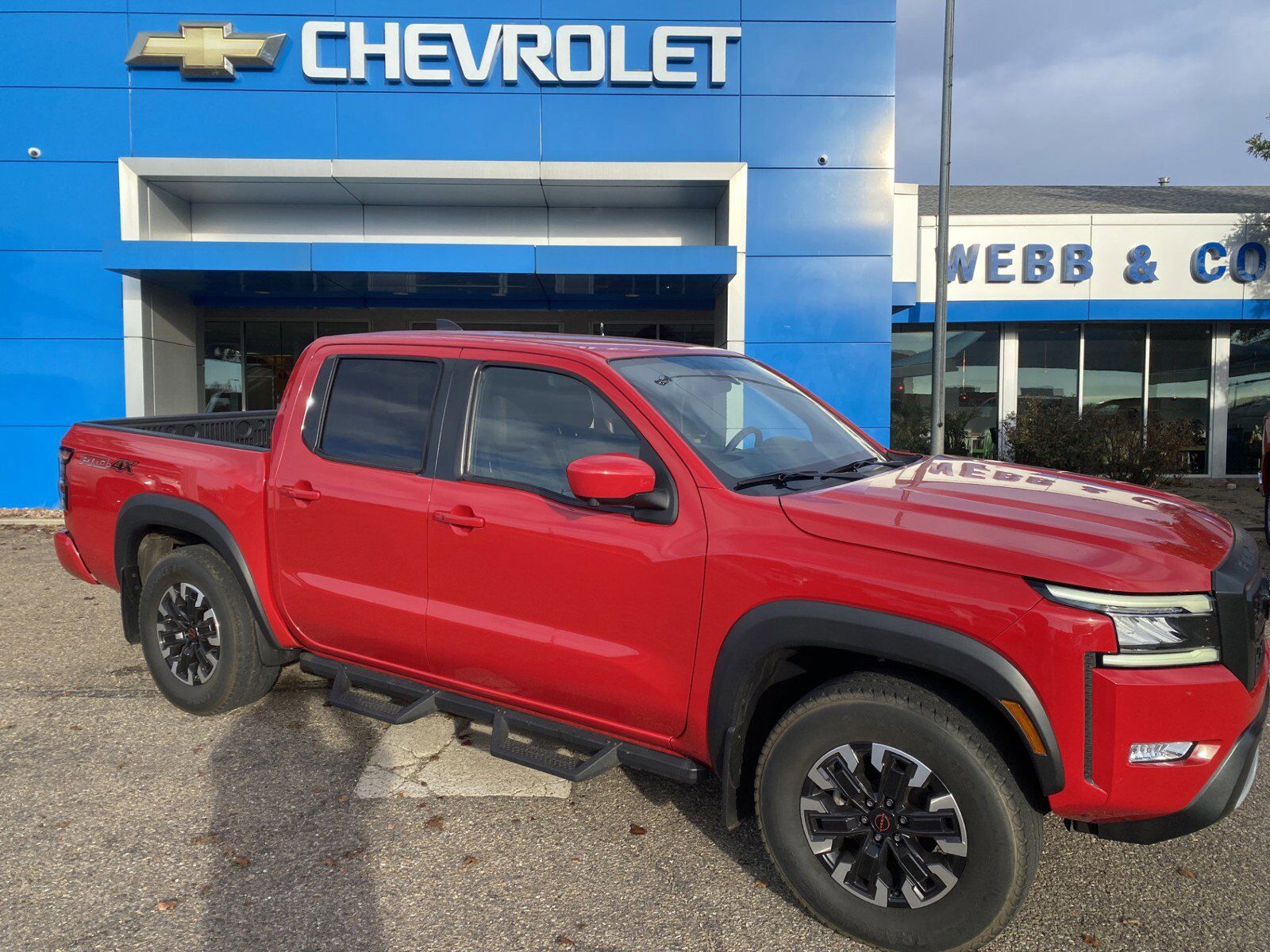 2023 NISSAN Frontier