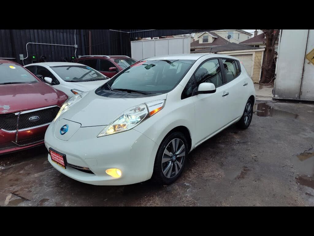 2013 NISSAN Leaf