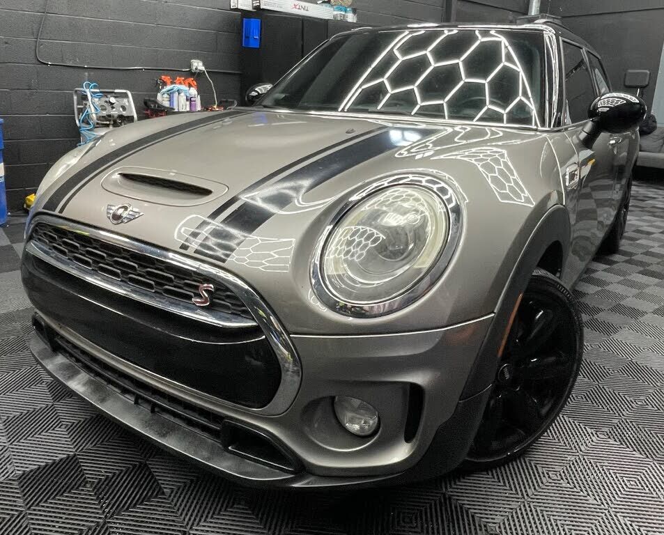 2016 MINI Clubman