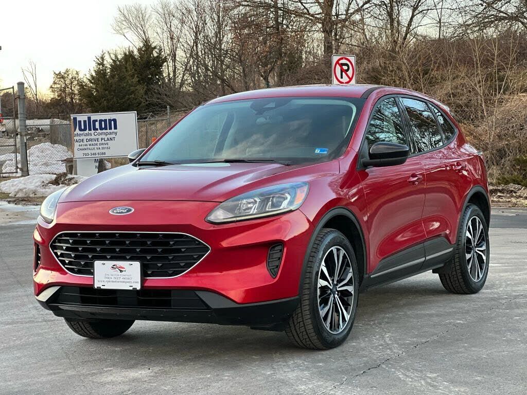 2021 FORD Escape