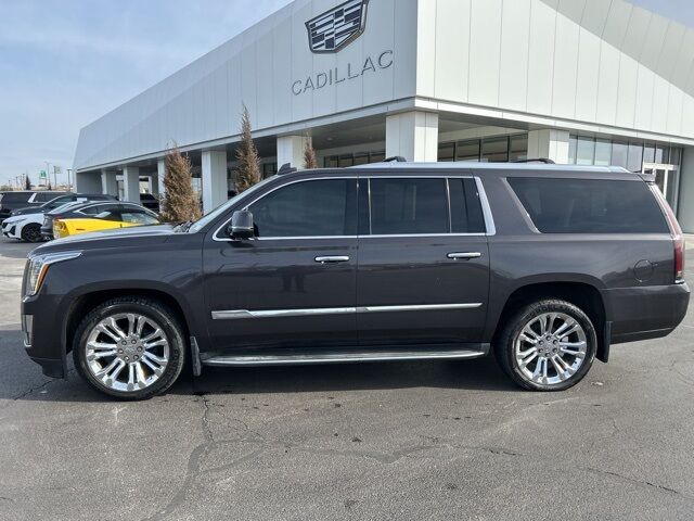 2015 CADILLAC Escalade