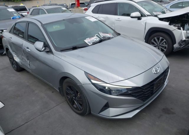 2022 HYUNDAI Elantra