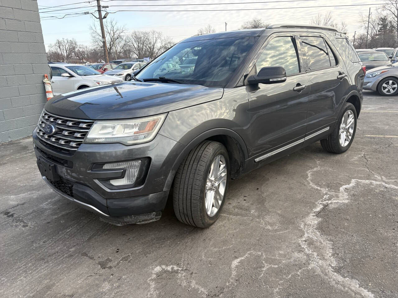 2016 FORD Explorer