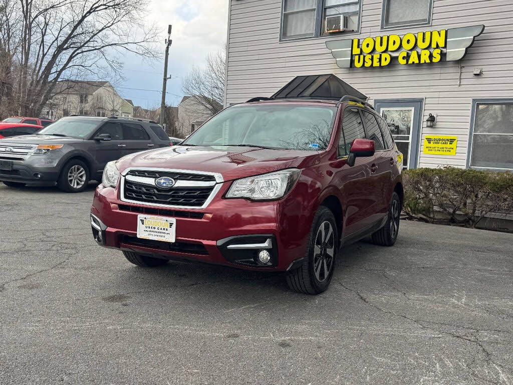 2017 SUBARU Forester