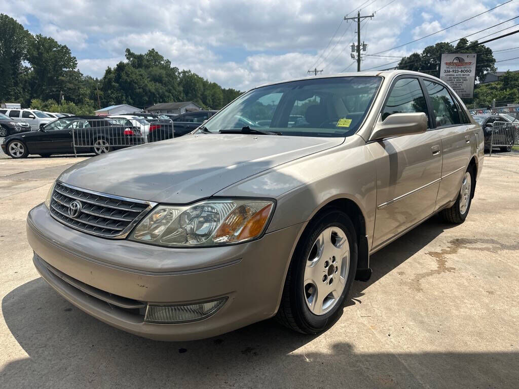 2003 TOYOTA Avalon