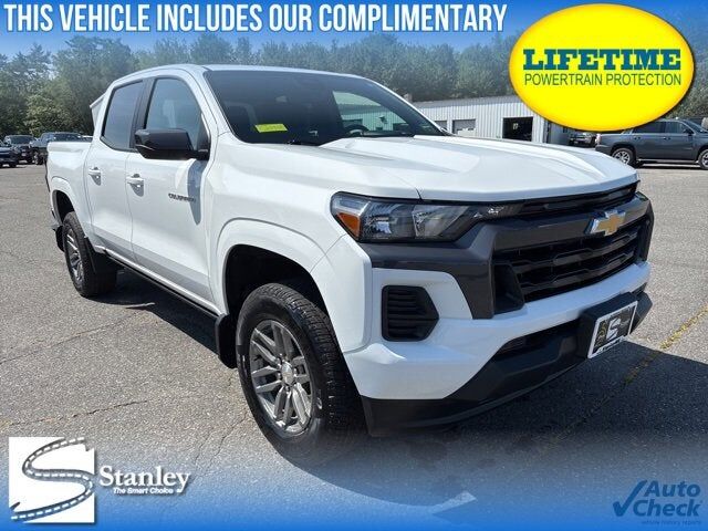 2024 CHEVROLET Colorado