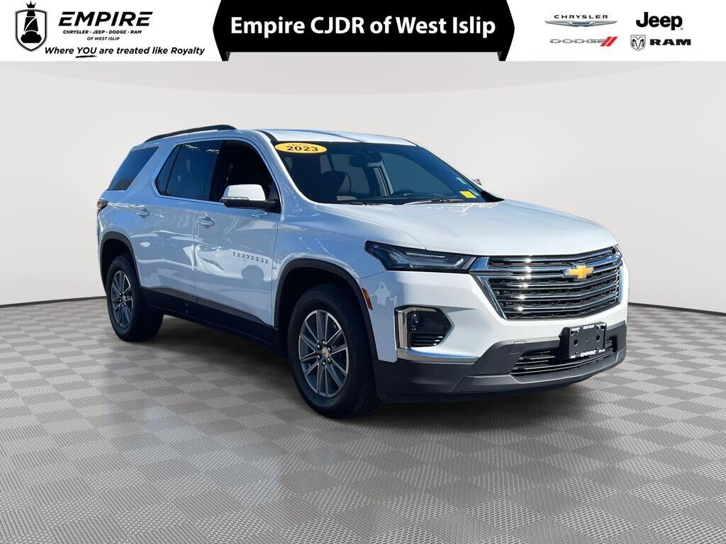 2023 CHEVROLET Traverse