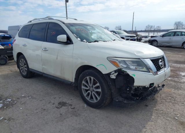 2016 NISSAN Pathfinder