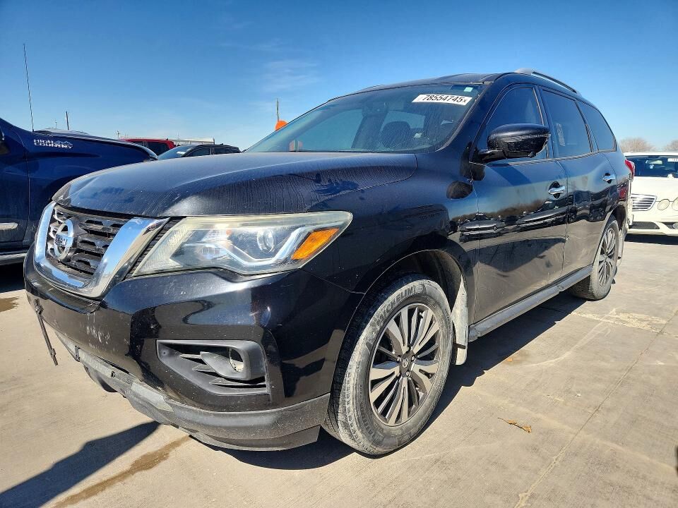 2017 NISSAN Pathfinder