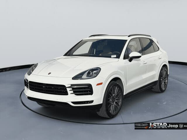 2023 PORSCHE Cayenne