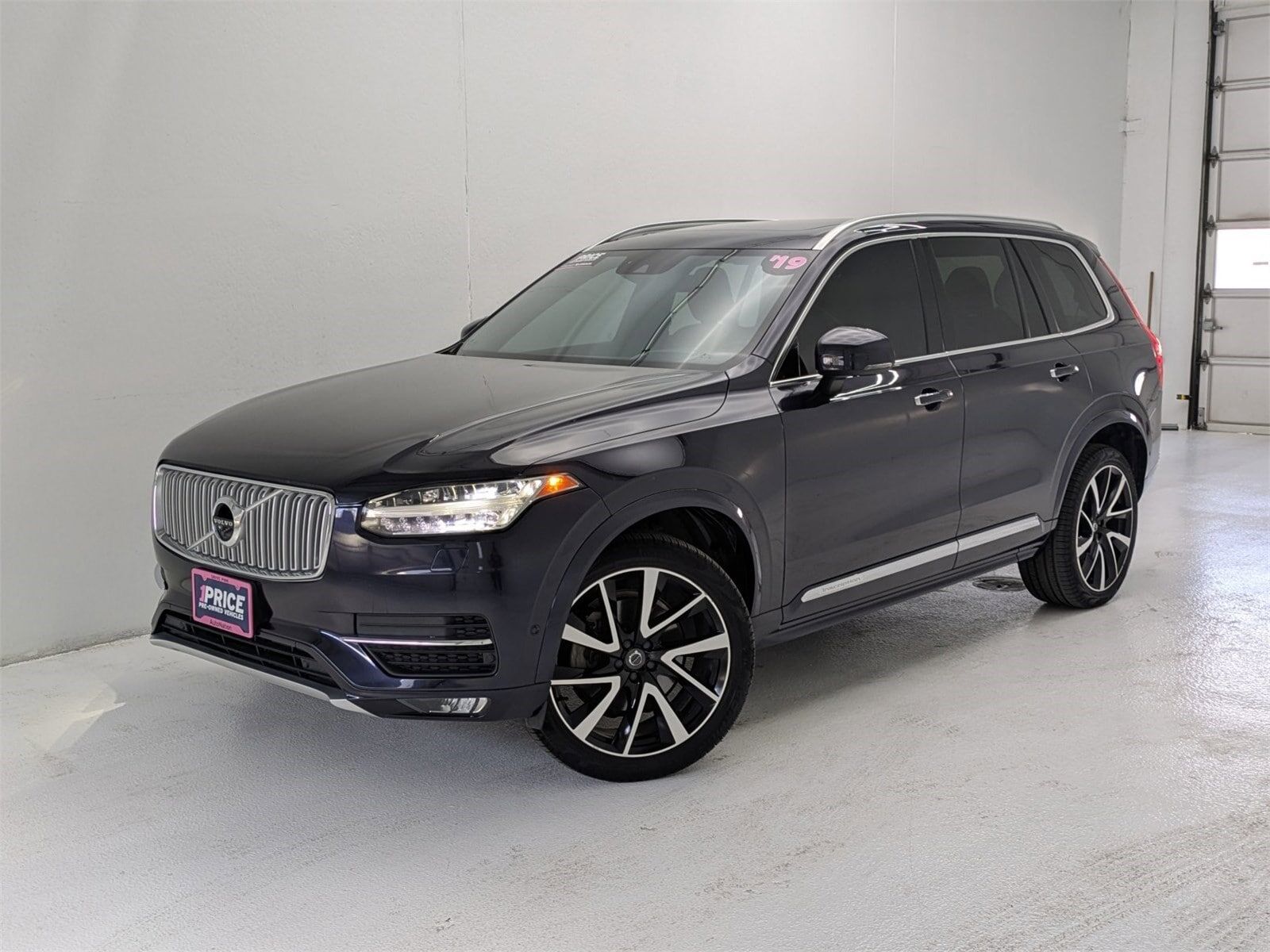2019 VOLVO XC90