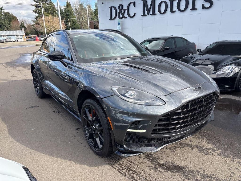 2023 ASTON MARTIN DBX