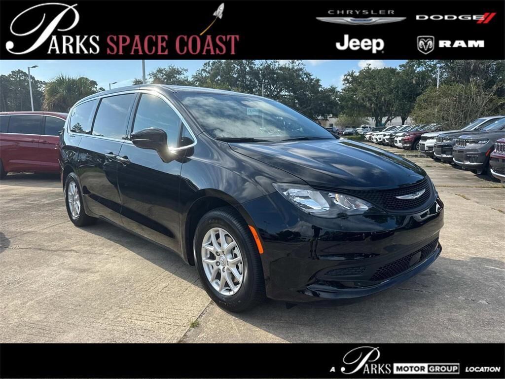 2026 CHRYSLER Voyager