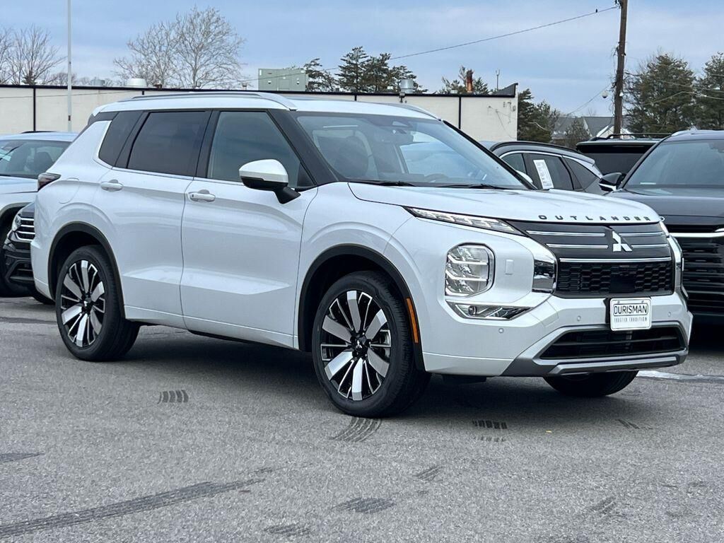 2026 MITSUBISHI Outlander